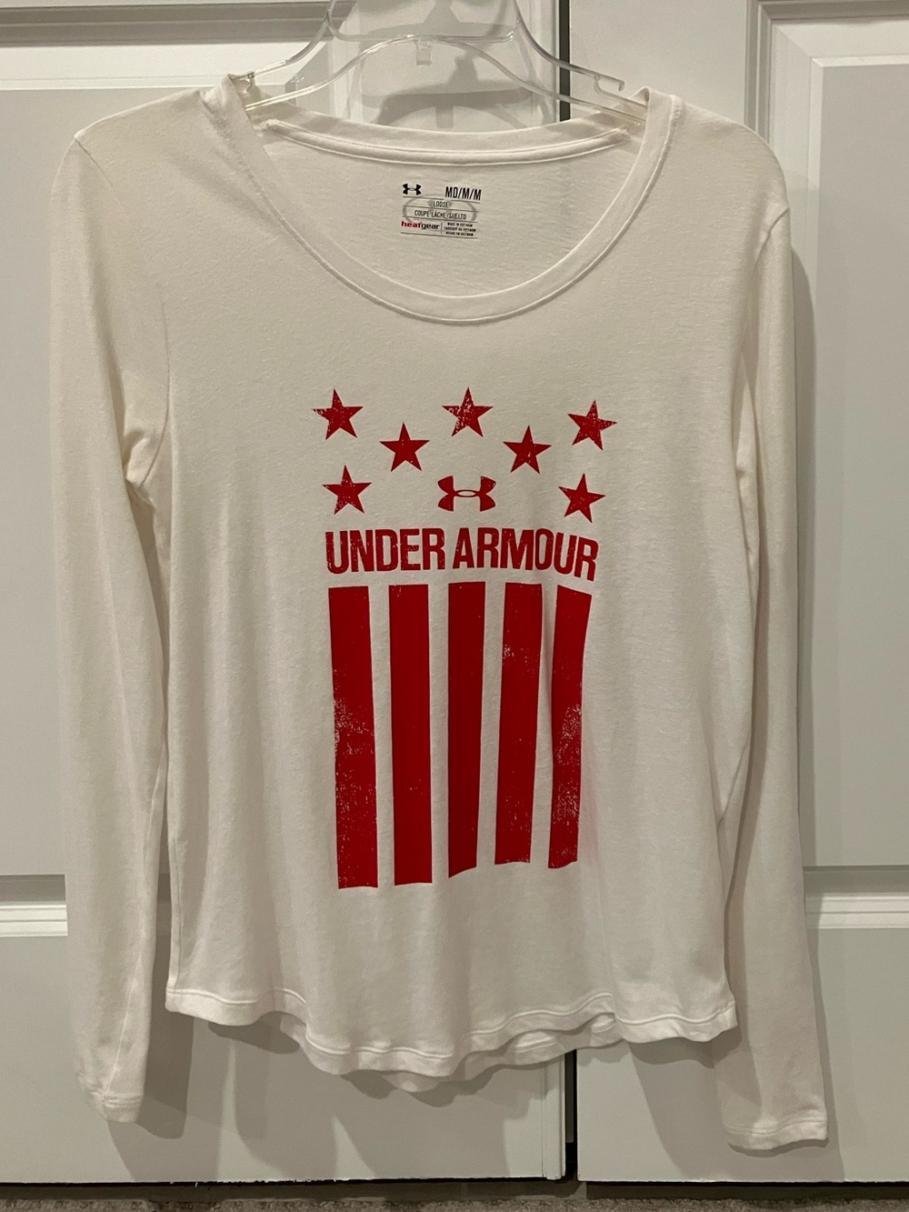 Under Armour HeatGear USA Flag Long Sleeve Graphic Tee White Medium Loose